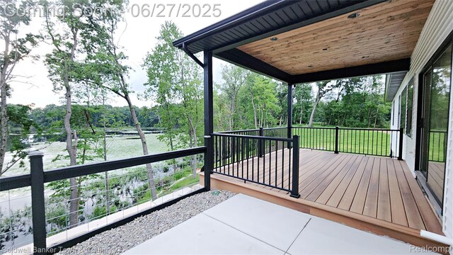 4789 Lakeshire Dr, Howell, MI 48843 - photo 33