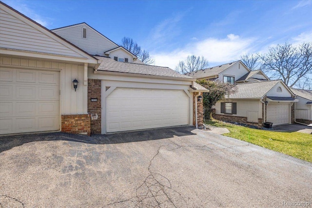6906 Pebblecreek Woods Dr, West Bloomfield, MI 48322 - photo 3
