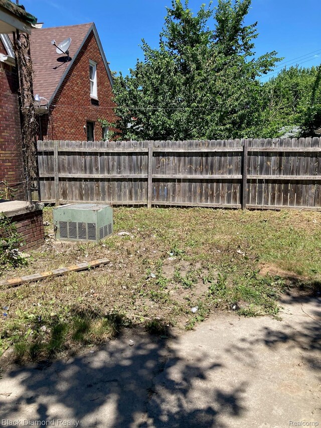 20156 Spencer St, Detroit, MI 48234 - photo 8
