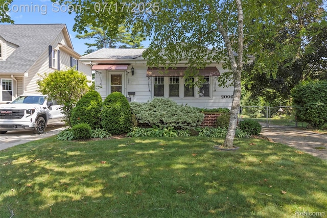 2006 N Connecticut Ave, Royal Oak, MI 48073 - view of front of home