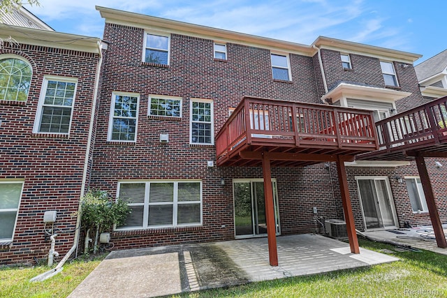 2046 Preserve Cir W, Canton, MI 48188 - photo 25