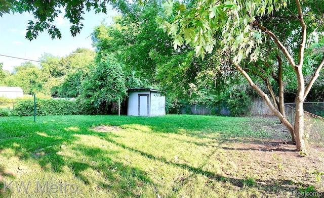 13231 Albany St, Oak Park, MI 48237 - photo 19