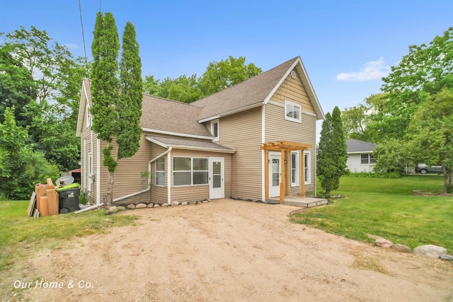 306 W 6th St, Clare, MI 48617 - photo 2