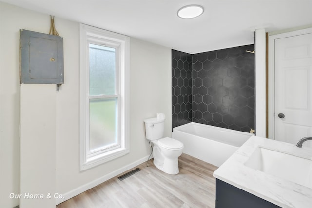 306 W 6th St, Clare, MI 48617 - photo 11