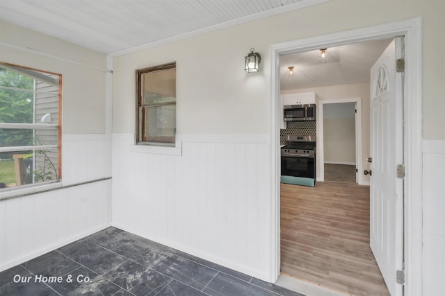 306 W 6th St, Clare, MI 48617 - photo 13
