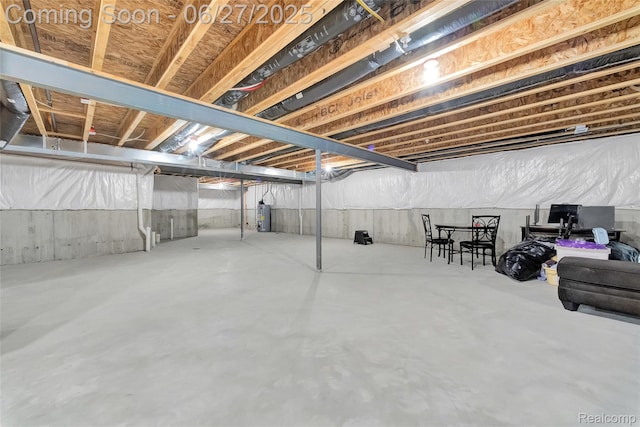 38731 Chasewood Ct, Farmington Hills, MI 48335 - unfinished basement with electric water heater