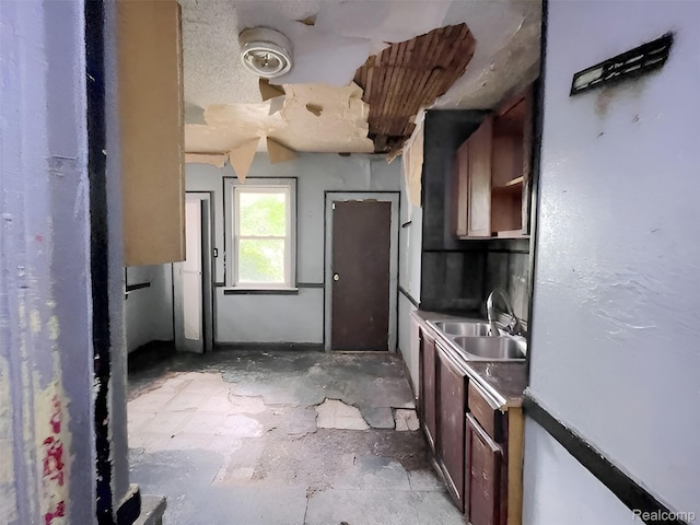 5535 Balfour Rd, Detroit, MI 48224 - photo 13