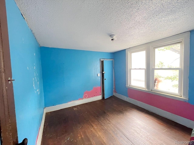 5535 Balfour Rd, Detroit, MI 48224 - photo 16