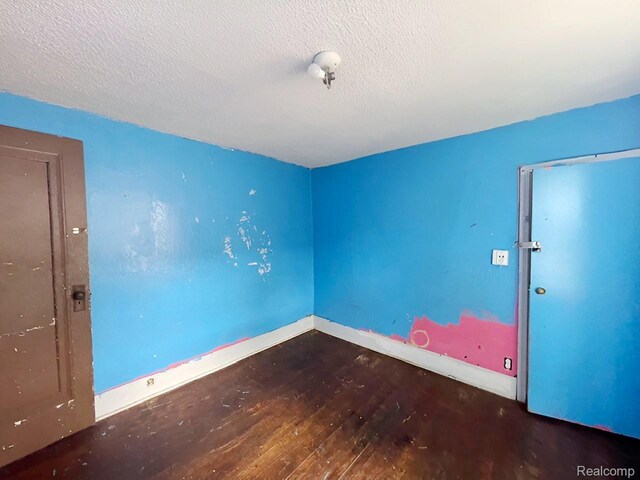 5535 Balfour Rd, Detroit, MI 48224 - photo 17