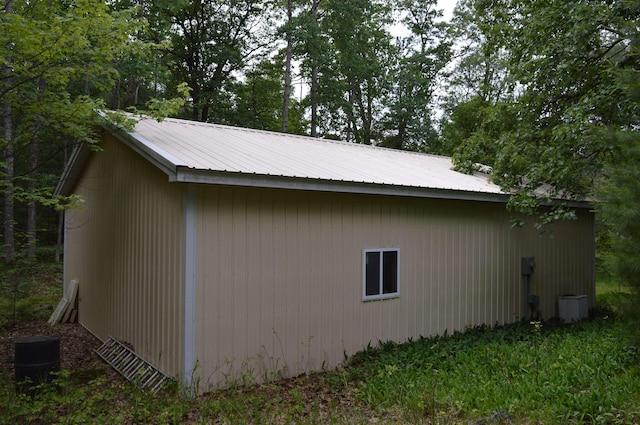 262 NE E Bear Lake Rd, Kalkaska, MI 49646