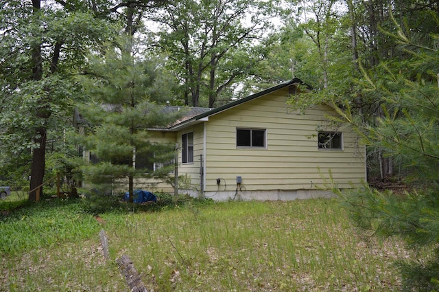 262 NE E Bear Lake Rd, Kalkaska, MI 49646