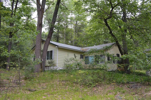 262 NE E Bear Lake Rd, Kalkaska, MI 49646