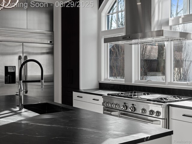330 Ferndale Ave, Birmingham, MI 48009 - photo 11
