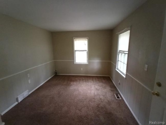 15989 Dalby, Redford, MI 48239 - carpeted spare room featuring baseboards