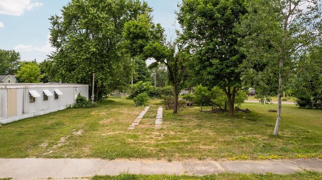 1021 Cotey, Cadillac, MI 49601 - photo 9
