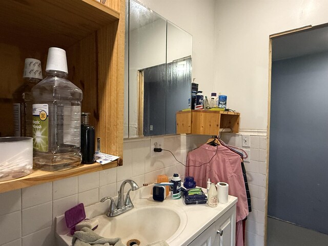21025 Cadillac Hwy, Copemish, MI 49625