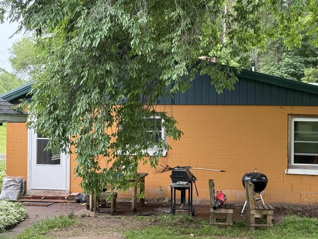 21025 Cadillac Hwy, Copemish, MI 49625
