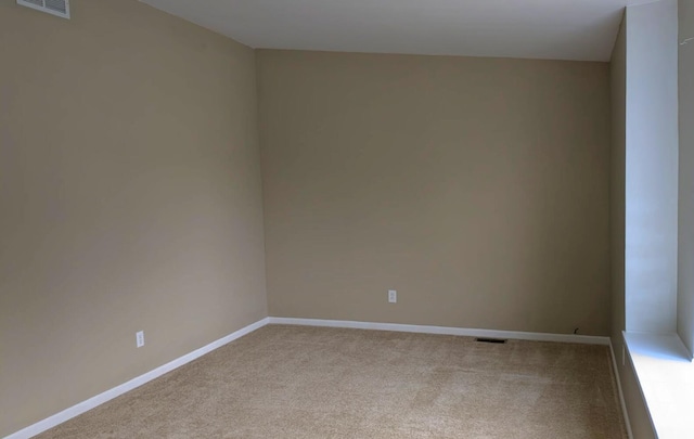6766 Poplar Dr, Ypsilanti, MI 48197 - unfurnished room featuring carpet flooring
