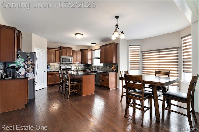 28406 Oakmonte Cir E, New Hudson, MI 48165 - photo 7