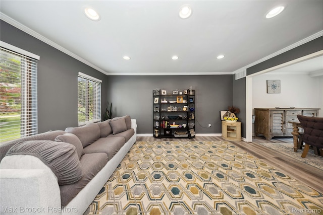 6247 Carpathian Ct, West Bloomfield, MI 48324 - living area with recessed lighting, wood finished floors, and ornamental molding