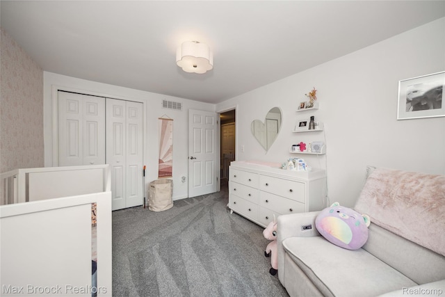 6247 Carpathian Ct, West Bloomfield, MI 48324 - carpeted bedroom with a closet