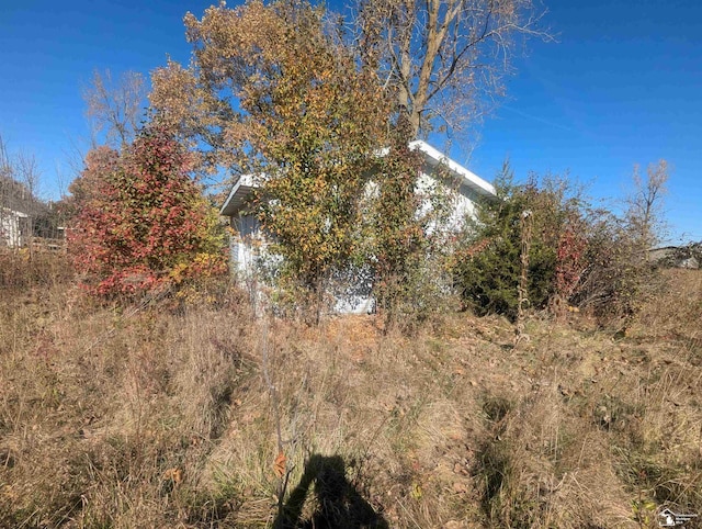 4002 Meadowlawn Dr, Camden, MI 49232