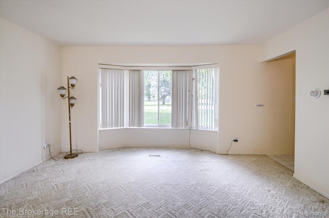 6228 Greenview Dr, Burton, MI 48509 - photo 13