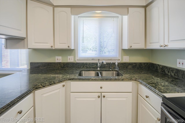 6228 Greenview Dr, Burton, MI 48509 - photo 16