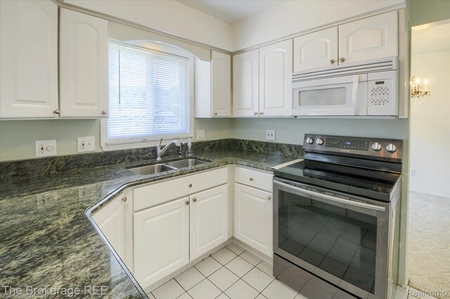 6228 Greenview Dr, Burton, MI 48509 - photo 17