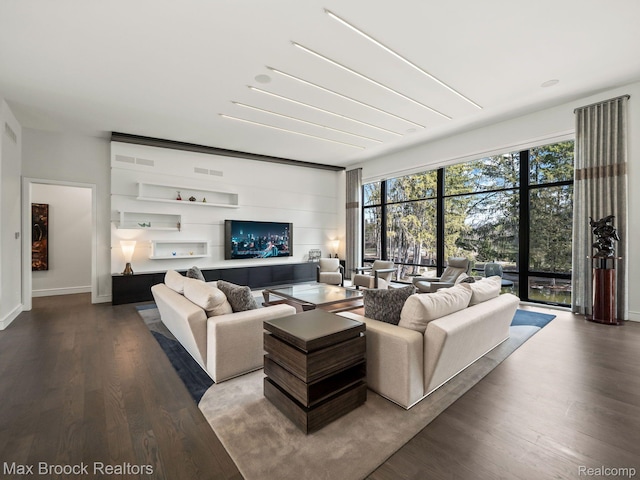 4890 Charing Cross Rd, Bloomfield Hills, MI 48304 - living room with wood finished floors and baseboards