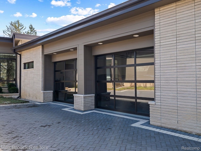 4890 Charing Cross Rd, Bloomfield Hills, MI 48304 - property entrance featuring brick siding