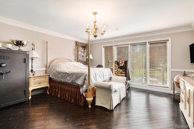 50530 Hunters Creek Trl, Shelby Twp, MI 48317 - bedroom with crown molding, a chandelier, and wood finished floors