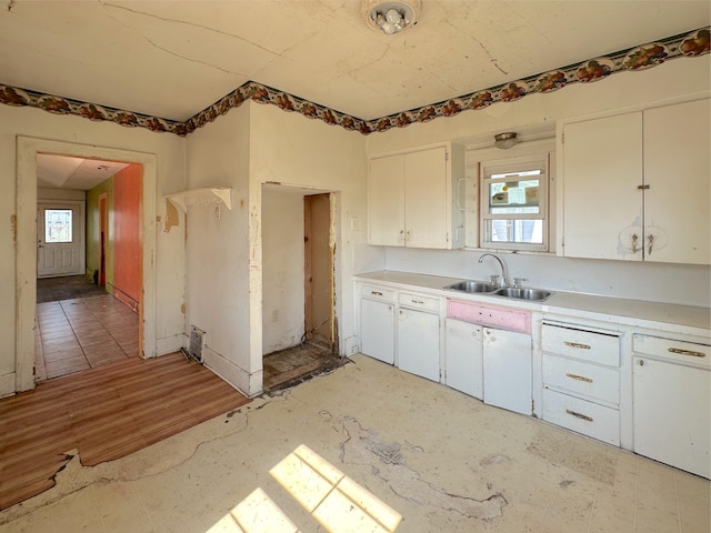 380 W 17th St, Holland, MI 49423 - photo 8