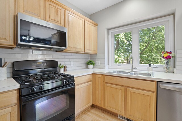 2570 Black Horse Ct NE, Grand Rapids, MI 49505 - photo 16