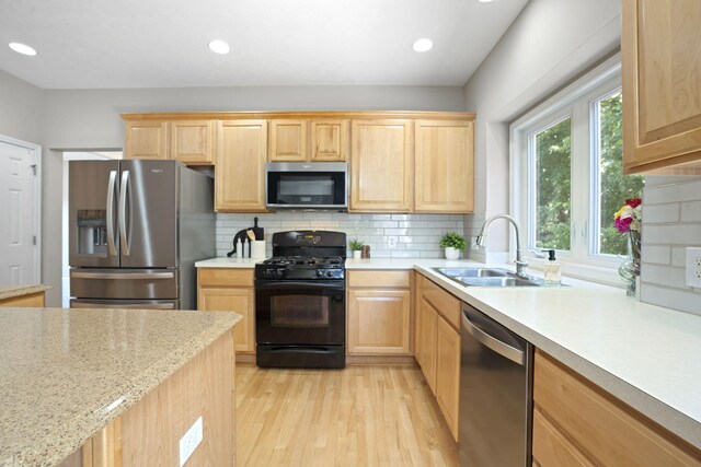 2570 Black Horse Ct NE, Grand Rapids, MI 49505 - photo 17