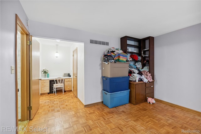 6088 Sierra Pass, Flint, MI 48532 - corridor featuring baseboards and a desk
