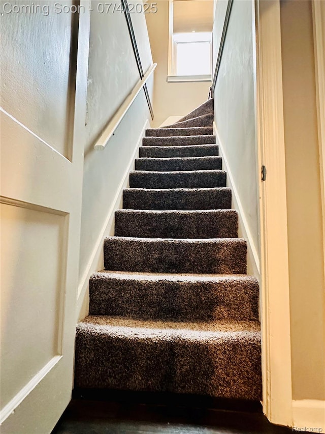 23360 Battelle Ave, Hazel Park, MI 48030 - view of stairs