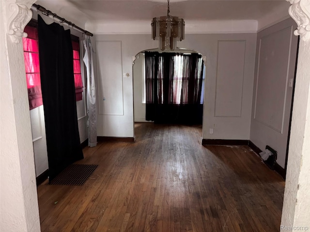 14892 Hubbell St, Detroit, MI 48227 - corridor with hardwood / wood-style floors and arched walkways
