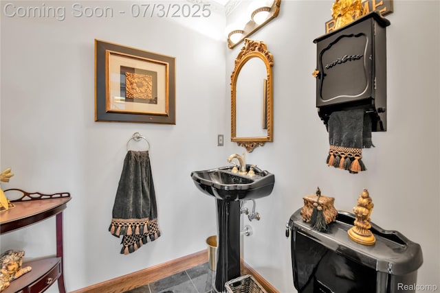 9000 Ferry Rd, Grosse Ile, MI 48138 - view of bathroom