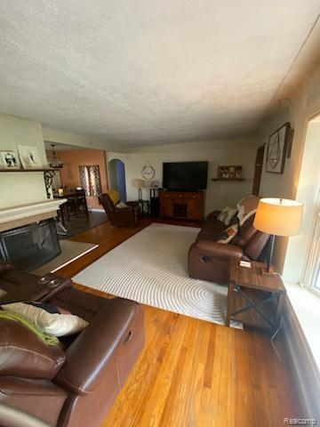 17271 Hamilton Ave, Allen Park, MI 48101 - photo 10