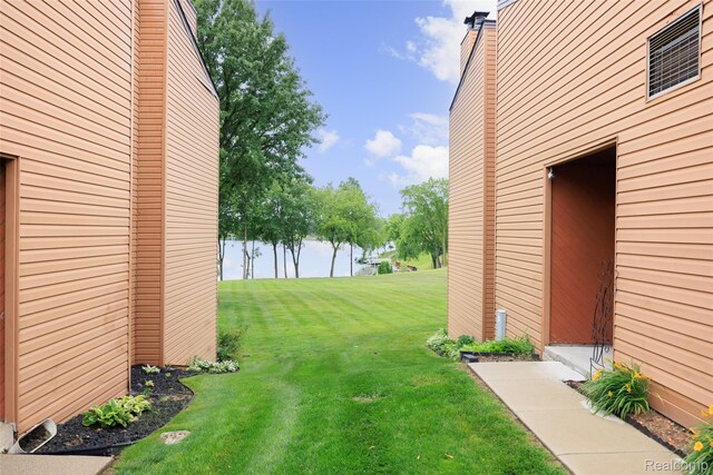 48201 Bayshore Dr, Belleville, MI 48111 - photo 29