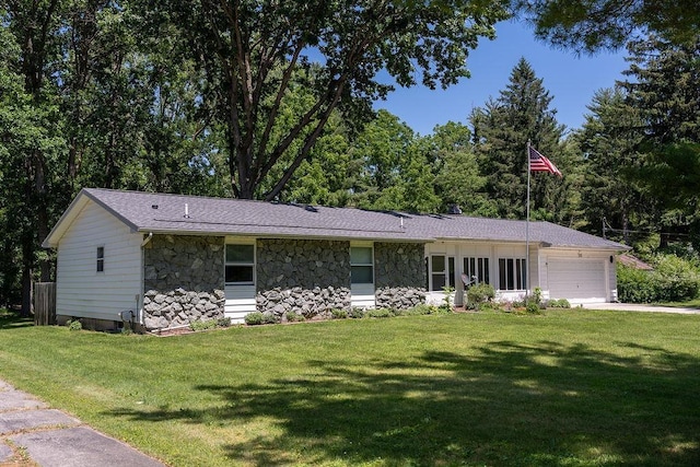 3931 Jim Dr, Michigan, MI 48722 - photo 2