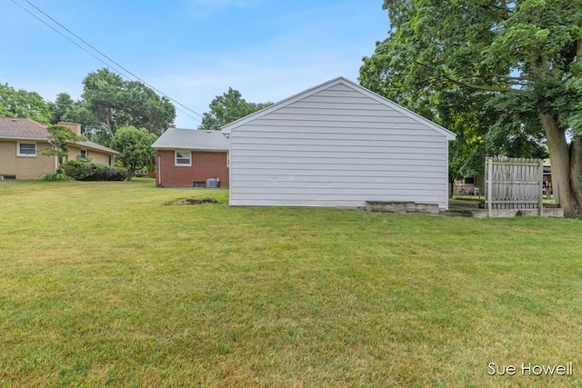 1547 Edith Ave NE, Grand Rapids, MI 49505 - view of grassy yard