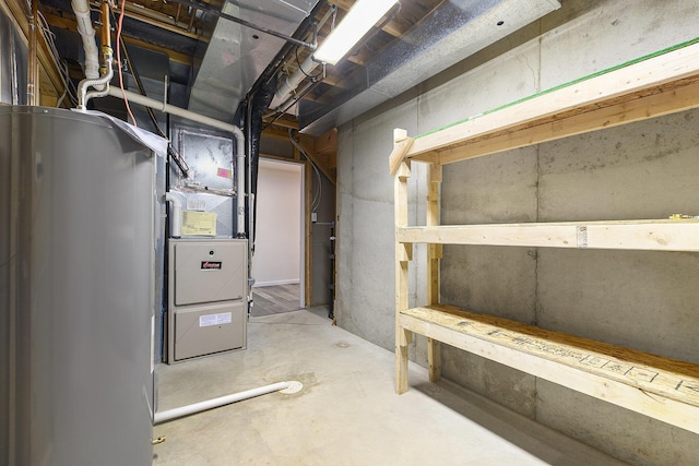 8601 Hathaway Rd, Kalamazoo, MI 49009 - unfinished basement with water heater
