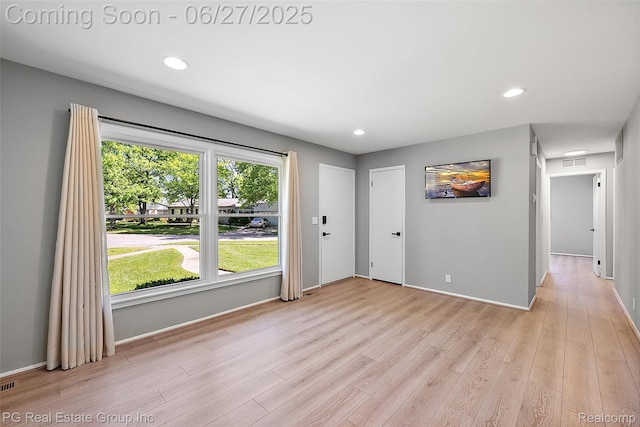 4550 Justine St, Shelby Twp, MI 48317 - entryway featuring light wood-type flooring and recessed lighting