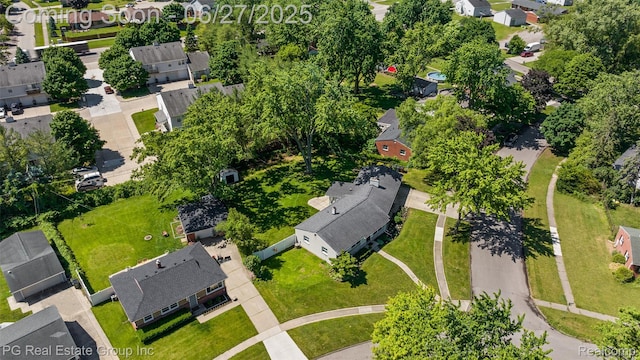 4550 Justine St, Shelby Twp, MI 48317 - aerial perspective of suburban area