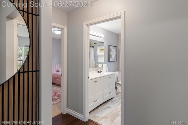 11785 Cardwell St, Dearborn Heights, MI 48150 - hallway with baseboards
