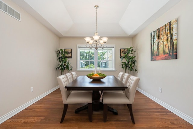 575 Autumns Way Blvd, Kalamazoo, MI 49009 - dining area with a chandelier, wood finished floors, and lofted ceiling