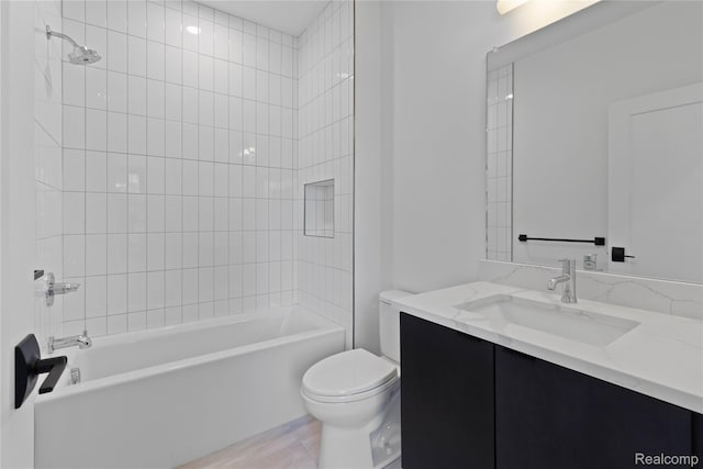 5216 Avery St, Detroit, MI 48208 - full bathroom with vanity and bathing tub / shower combination