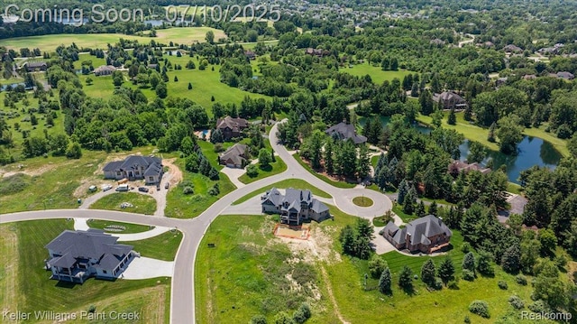 6295 Canter Creek Trl, Grand Blanc, MI 48439 - aerial view of property and surrounding area with a large body of water